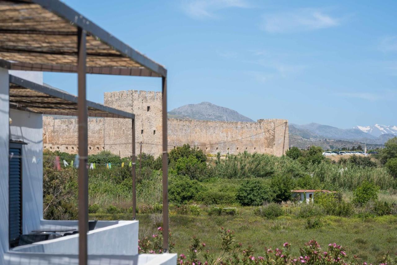 Milos Studios & Beach House Frangokastello Exterior foto