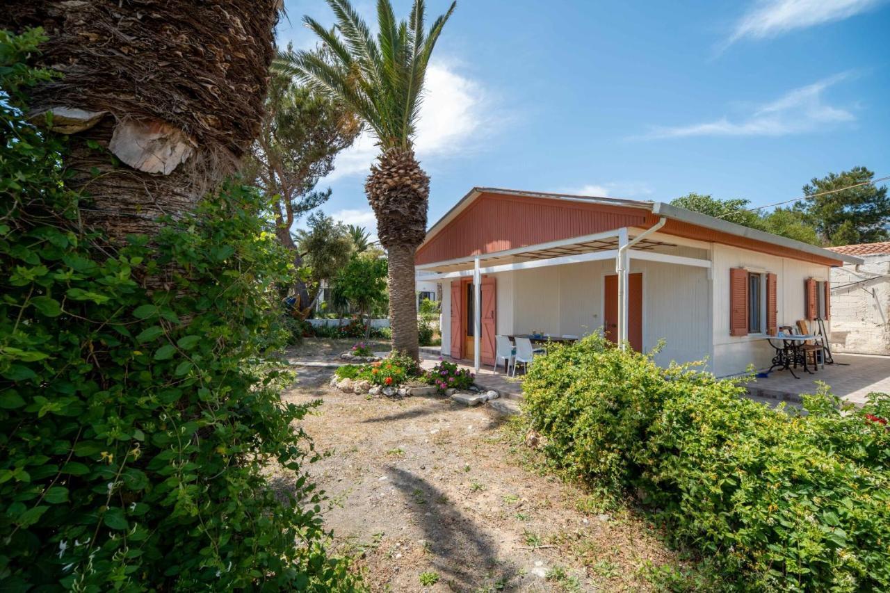 Milos Studios & Beach House Frangokastello Exterior foto