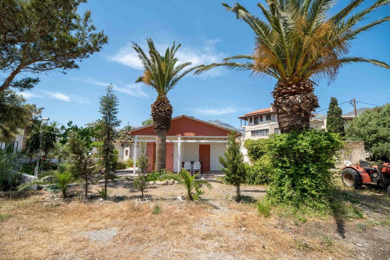 Milos Studios & Beach House Frangokastello Exterior foto